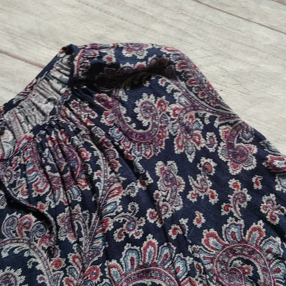 Lucky Brand Blue and Pink Flowy Blouse With Tie - Picture 4 of 10